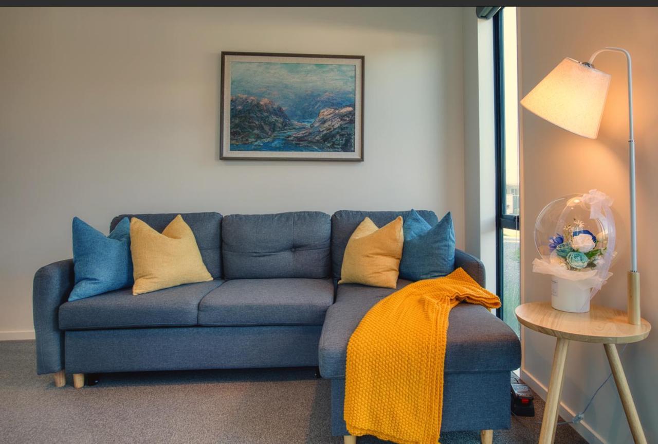 Cozy Retreat On Serene Street Hamilton Zewnętrze zdjęcie
